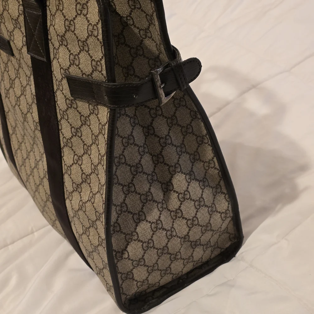 Authentic Gucci Tote Bag.